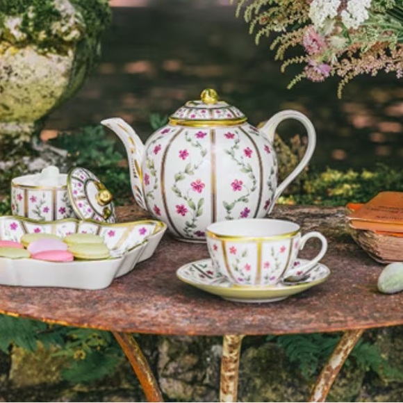 Bernardaud Royal Limoges Roseraie Salat Plate - Picture 11 of 11